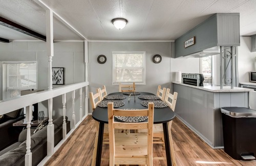 Pelican Bay Casa | Charming 2 Bed MH! Close To Eagle Mountain Lake!