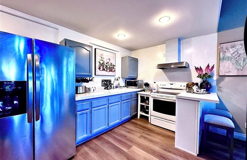 La Habra Heights Casa | Charming 2-bedroom house in welcoming La Habra Heights with WiFi, AC