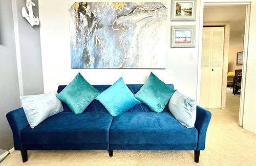 Lauderdale Lakes Apartamento | Charming 2-bedroom apartment in peaceful Lauderdale Lakes with WiFi, AC