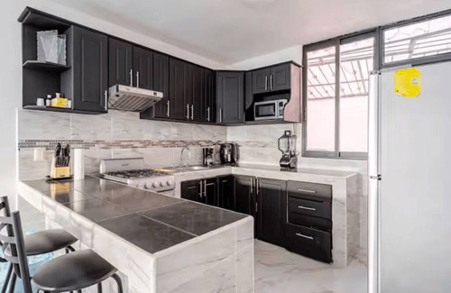 Zona hotelera del norte Casa | Charming 2-bedroom house with WiFi, AC in delightful Puerto Vallarta