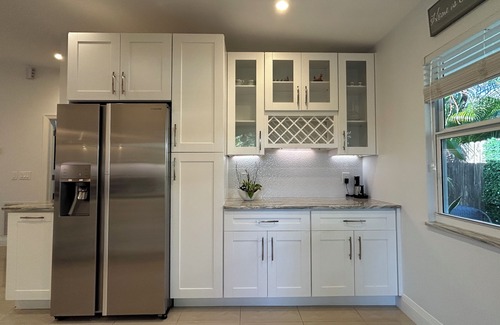 Deerfield Beach Casa | Charming 2-bedroom house with gorgeous patio garden