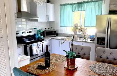 San Pedro de Macoris Apartamento | Charming 2 bedroom Apt. in Playa Nueva Romana with Pool, 15 min walk to beach