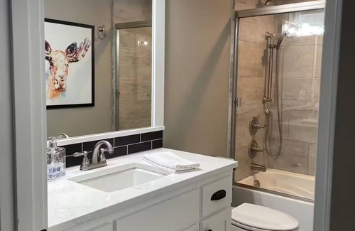 Battle Ground Casa | Charming 2-bedroom house in old town Battle Ground