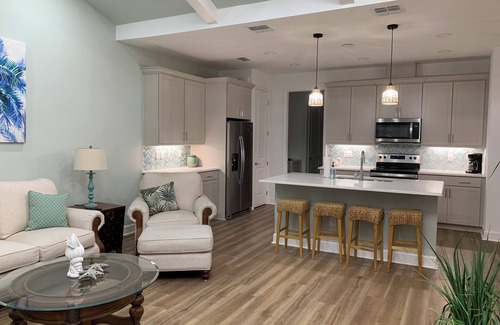 Daytona Beach Cabaña | Charming 2-bedroom conch cottage in Latitude Margaritaville, Daytona Beach