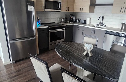 Tenderloin Apartamento | Charming 2-bedroom apartment with AC, WiFi in brilliant San Francisco