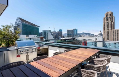 Tenderloin Apartamento | Charming 2-bedroom apartment with AC, WiFi in brilliant San Francisco