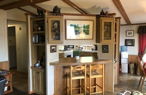 Babbitt Cabina | Charming 2-bedroom 2-bath cabin on beautiful Bear Island lake in Babbitt, MN.