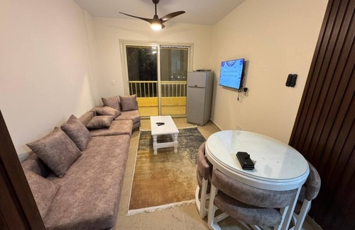 Bab Sharqi Apartamento | Charming 2-bedroom apartment with AC, WiFi in VISTA MARINA AL ALAMIN