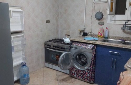 Ar-Raml 1 Apartamento | Charming 2-bedroom apartment in enchanting Alexandria with WiFi, fitness room.