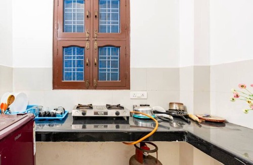 Tapovan Apartamento | Charming 2-bedroom apartment in enchanting Rishikesh with WiFi, AC