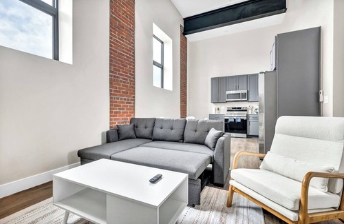 Cleveland Apartamento | Charming 2-bedroom apartment in brilliant Cleveland with AC, WiFi