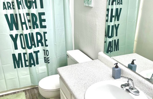 Greensboro Apartamento | Charming 2-bedroom apartment with AC and WiFi in marvelous Greensboro