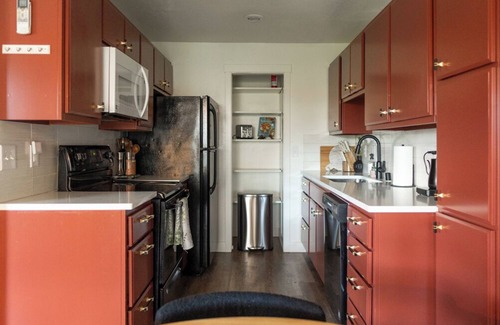 Tri-Cities Apartamento | Charming 2-bedroom apartment in lovely Kennewick with AC