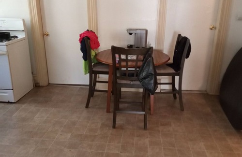 Downtown Rochester Apartamento | Charming 2-bedroom apartment in delightful Rochester with WiFi, AC