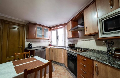 Arrancapins Condominio | Charming 2-bedroom apartment with WiFi, AC in enchanting València