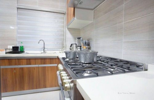 Sakumono Apartamento | Charming 2-bedroom apartment with AC in Sakumono