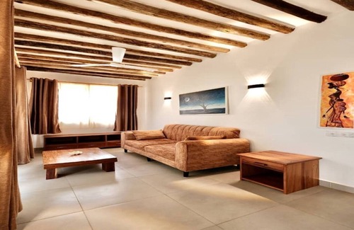 Kiwengwa Cama Y Desayuno | Charming 2-bedroom apartment in fantastic Zanzibar with AC