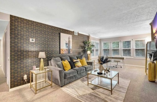 Cumberland Apartamento | Charming 2-bedroom apartment retreat, in enjoyable Marietta