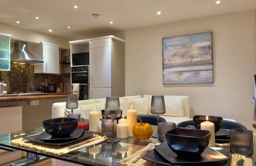 Pimlico Apartamento | Charming 2 bedroom apartment with garden in Westminster! Rare find!