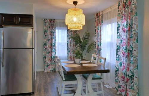 Norfolk Apartamento | Charming 2-bedroom apartment in lovely Norfolk with AC, WiFi
