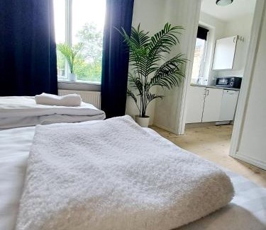 Hjørring Apartamento | Charming 2 bedroom apartment free parking