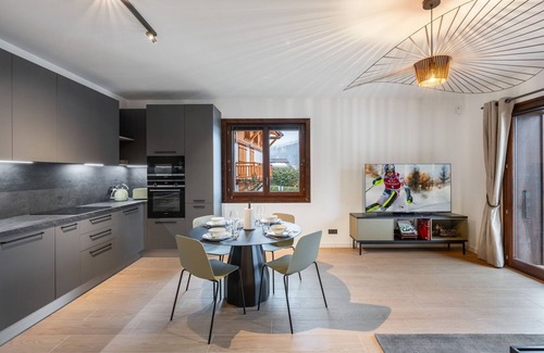 Demi-Quartier Apartamento | Apartamento cerca de pistas con jardín – Ideal familias