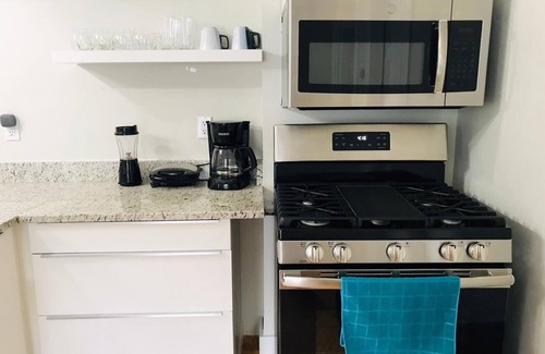 Allston Apartamento | Charming 2-bedroom apartment near BC, BU, Harvard, T and more
