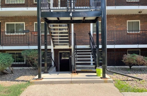 Washington Virginia Vale Apartamento | Charming 2-bedroom apartment with WiFi, AC in terrific Denver 80224