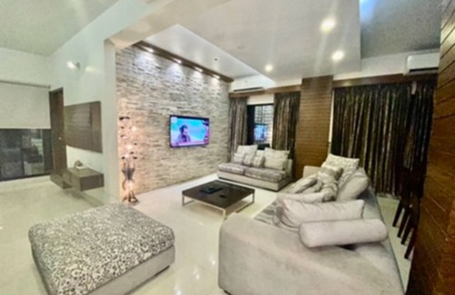 Banani Apartamento | Charming 2-bedroom apartment with WiFi, AC in Gulshan 1. Niketon Dhaka.