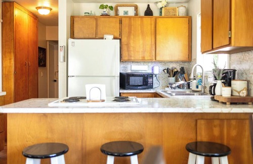 Bay City Casa | Charming 2-bedroom Bungalow in Bay City with Filtered Tillamook Bay Views