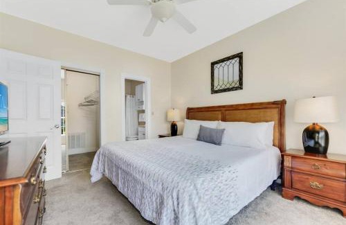 Central Myrtle Beach Apartamento | Charming 2-Bedroom Condo with Modern Amenities! MP 203