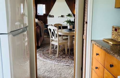 Bear Lake Cabaña | Charming 2-bedroom cottage on Bear Lake