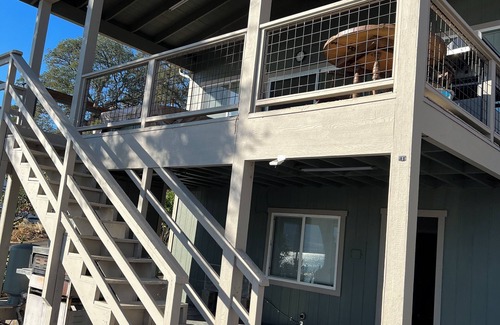 Clearlake Cabaña | Charming 2-bedroom cottage with AC and WiFi in Clearlake ON THE LAKEFRONT