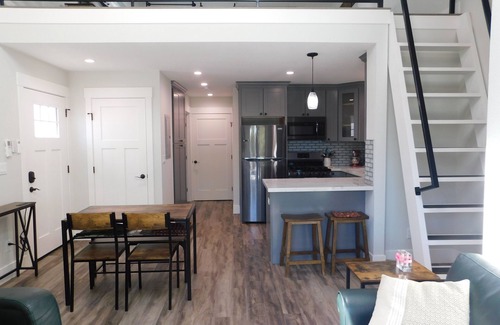 San Ramon Cabaña | Charming 2-bedroom cottage in lovely San Ramon, CA near highway for easy commute