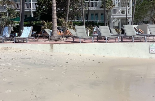 Uptown - Upper Duval Complejo | Charming 2-bedroom condo at the spectacular Coconut Beach Resort Nov 15-22-2025