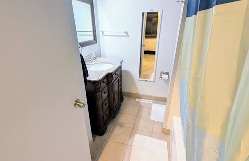 South Westminster Condominio | Charming 2-bedroom condo with AC and WiFi in wonderful Arvada