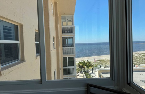 Venice Condominio | Charming 2-bedroom condo with direct beach access and pool in wonderful Venice