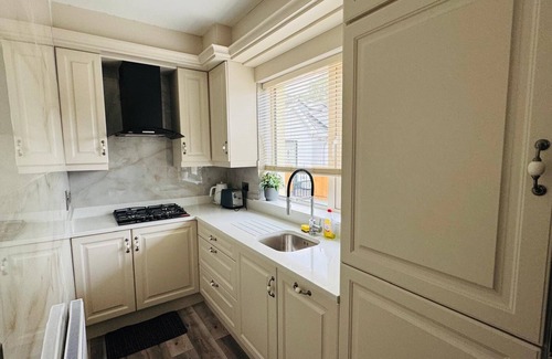Maynooth Cabaña | Charming 2-bedroom cottage nea Maynooth University with WiFi