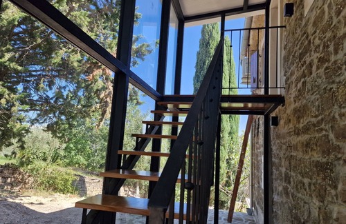 Oprtalj Cabaña | Charming 2-bedroom cottage with swimmingpool in welcoming Oprtalj with WiFi, AC