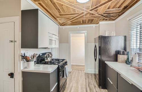 City Park West Casa | Charming 2-bedroom Denver home-Dog friendly