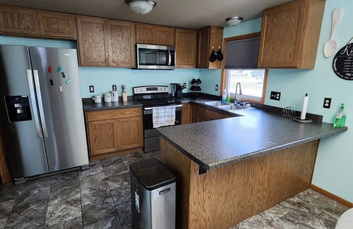 Green Bay Casa | Charming 2-bedroom Duplex house in fabulous Green Bay