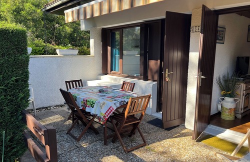 Lit-et-Mixe Cabaña | Charming 2-bedroom cottage in amazing Lit-et-Mixe with WiFi