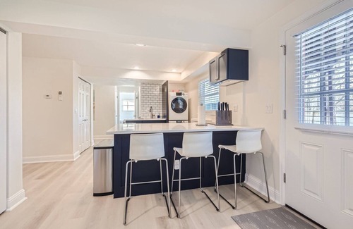 Greenwood Village Apartamento | Charming 2-bedroom garden level suite in tranquil Denver Tech Center