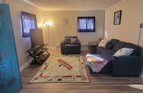 Franklin Casa | Charming 2-bedroom guest house with WiFi, AC in Franklin