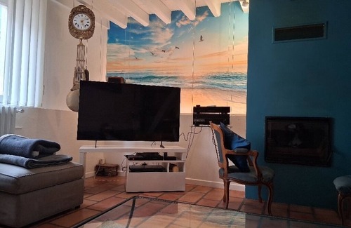 Le Bouscat Casa | Charming 2-bedroom house in tranquil Le Bouscat with WiFi