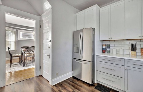 Norwood Casa | Charming 2-bedroom house with updates in the heart of Oakley/Cincinnati!