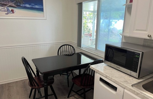North Port Casa | Charming 2-bedroom house in brilliant North Port with WiFi, AC, fitness room