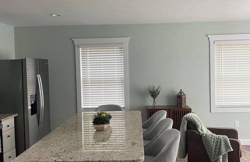 Stokes Casa | Charming 2-bedroom house in marvelous Stokesdale 2 mins from Carolina Marina