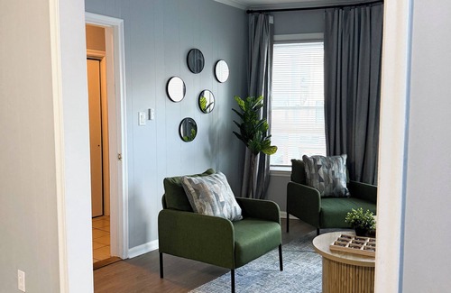 Fairfield Casa | Charming 2-bedroom house with WiFi, AC in Fairfield