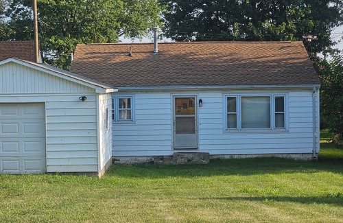 Stockwell Casa | Charming 2-bedroom house in Frankfort with AC